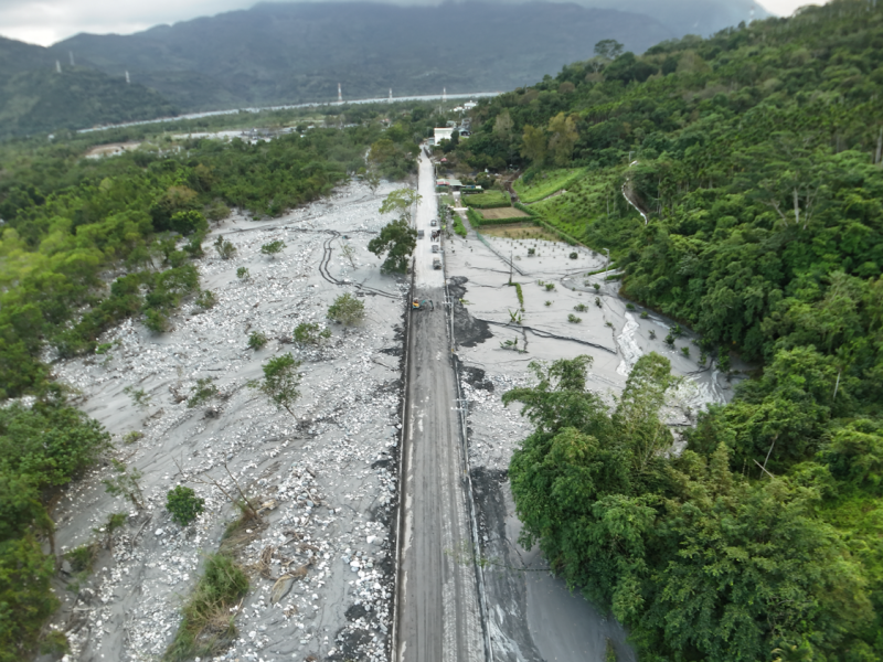 花45線全線搶通 恢復明利村交通動脈